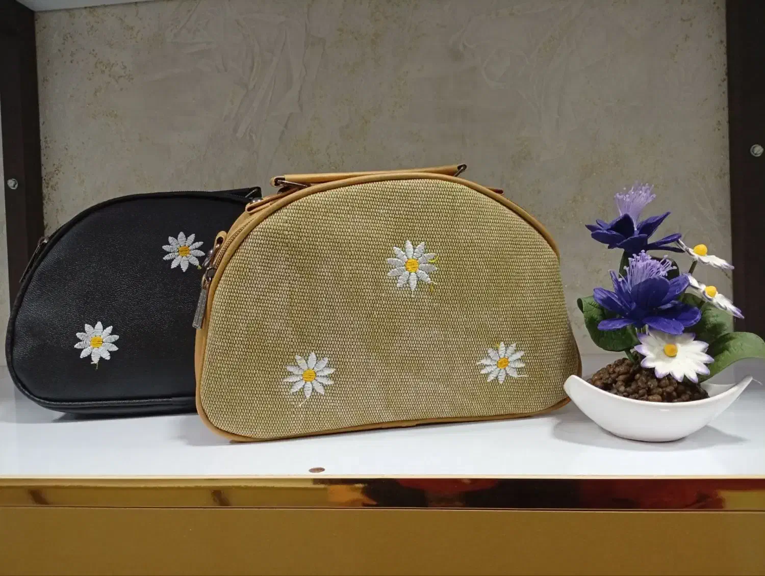 فروش ویژه کیف، چمدان، ساک مسافرتی|کیف، کفش، کمربند|گنبد کاووس, |دیوار