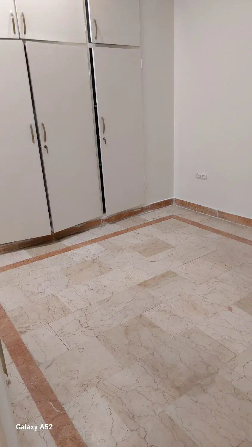 80متر تخلیه پونک اشرفی گلزار رهن  قابل تبدیل