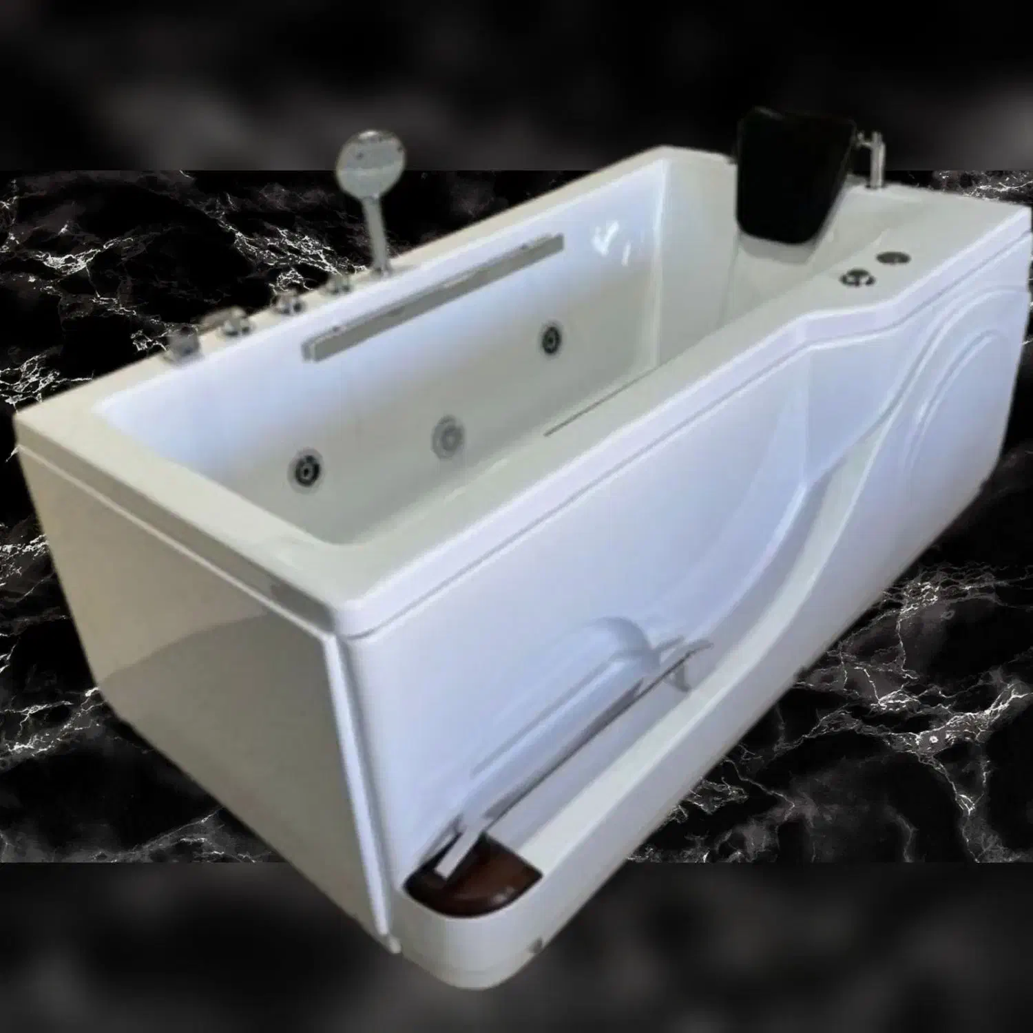 وان و جکوزی با ۵ سال گارانتی|لوازم حمام|آمل, |دیوار