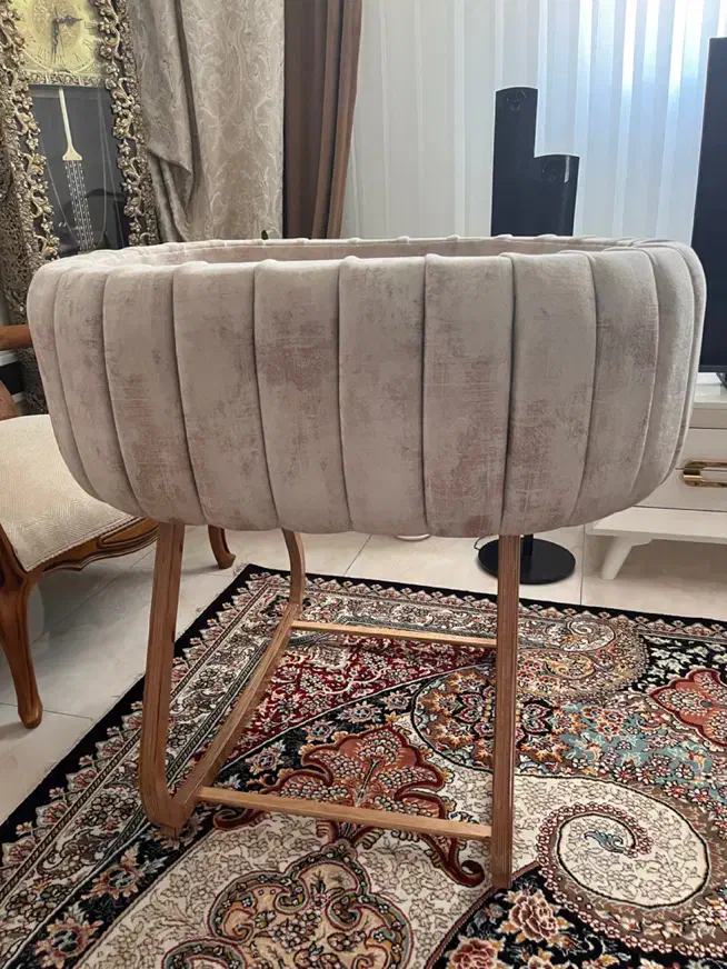 گهواره|تخت و صندلی بچه|شهریار, رزکان|دیوار