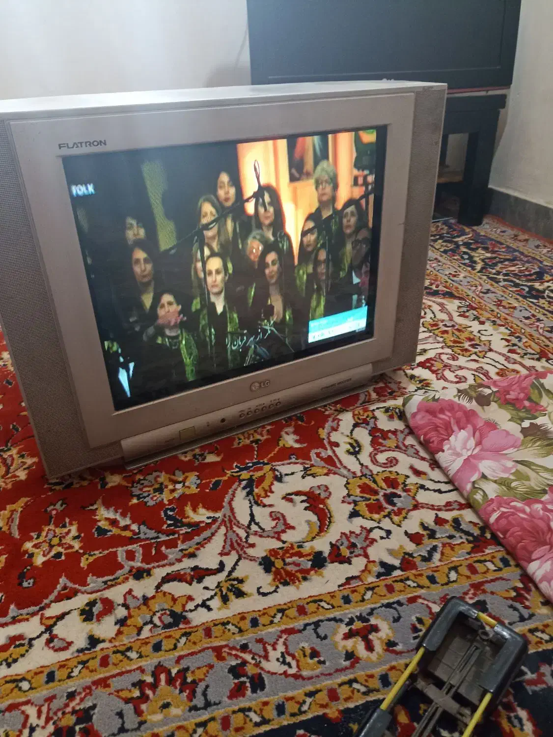 تلوزیون|تلویزیون و پروژکتور|ایذه, |دیوار