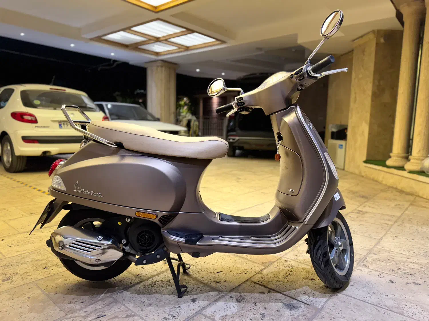 موتور وسپا Vespa V 150 ABS|موتورسیکلت|اصفهان, باغ زرشک|دیوار