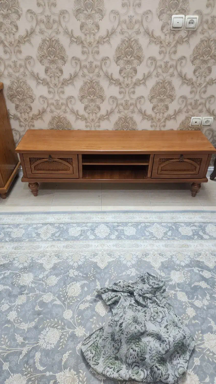 اینه وکنسول نو|بوفه، ویترین، کنسول|مشهد, هفده شهریور|دیوار