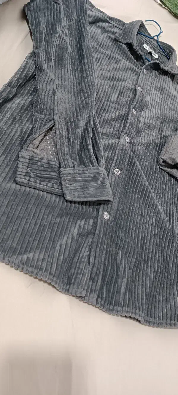 پیراهن کبریتی|لباس|محمدیه-قزوین, |دیوار