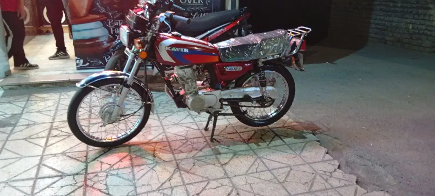 فروشی|موتورسیکلت|مشهد, شهرک امام هادی (شهرک غرب)|دیوار