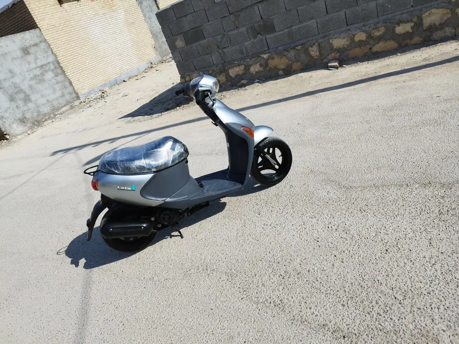 فروش فوری موتور پاکشتی رنگ فابریک|موتورسیکلت|لامرد, |دیوار