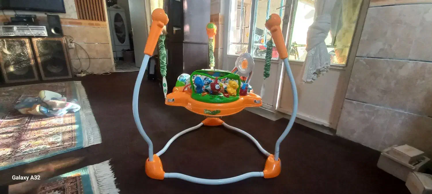 صندلی کودک سالم درحد|تخت و صندلی بچه|نظرآباد, حسن آباد سالم|دیوار