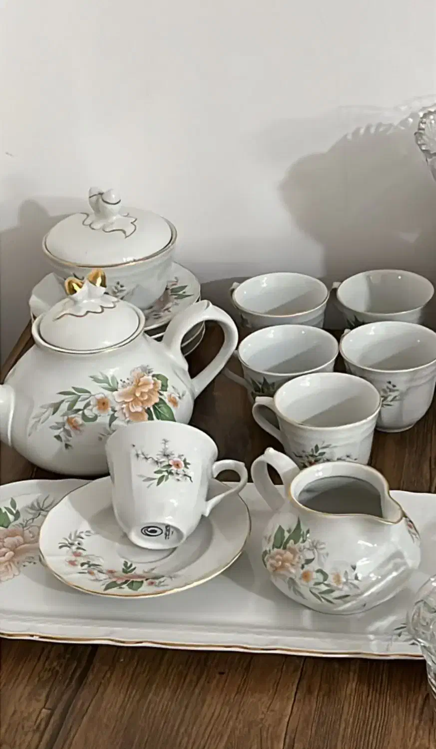 قوری ۶عدد استکان نعلبکی چینی حمید حراج زیر قیمت|حراج|قم, پردیسان|دیوار