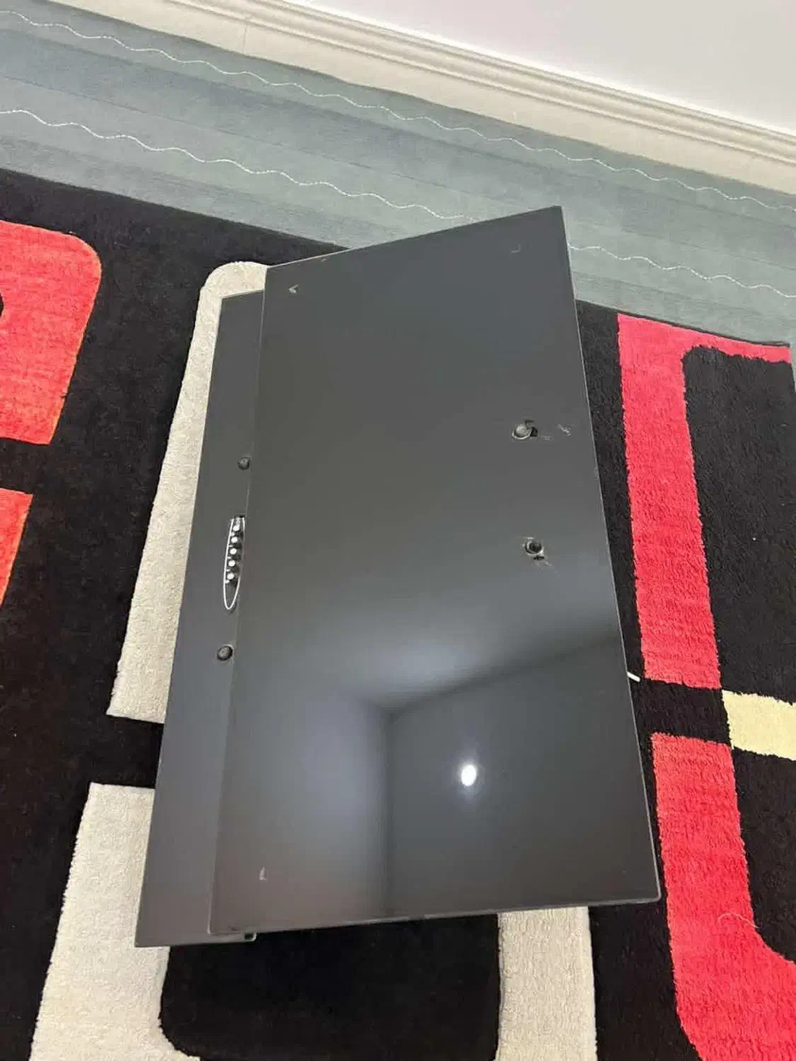 هود نونو|هود|بوشهر, |دیوار