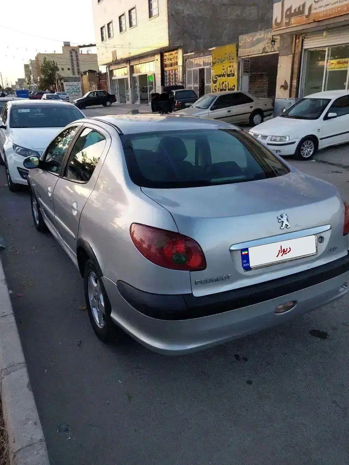 206 sd v19|خودرو سواری و وانت|لنجان, |دیوار