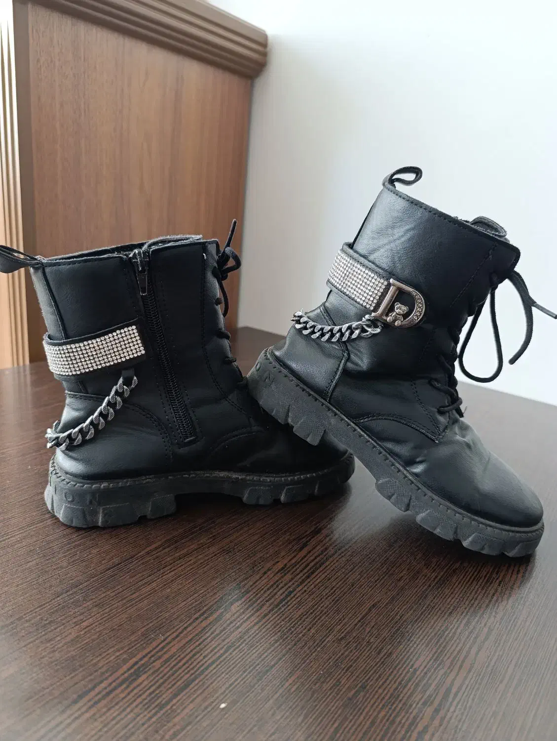 کفش دخترانه از سایز۲۸تا۳۵|کفش و لباس بچه|سیرجان, |دیوار