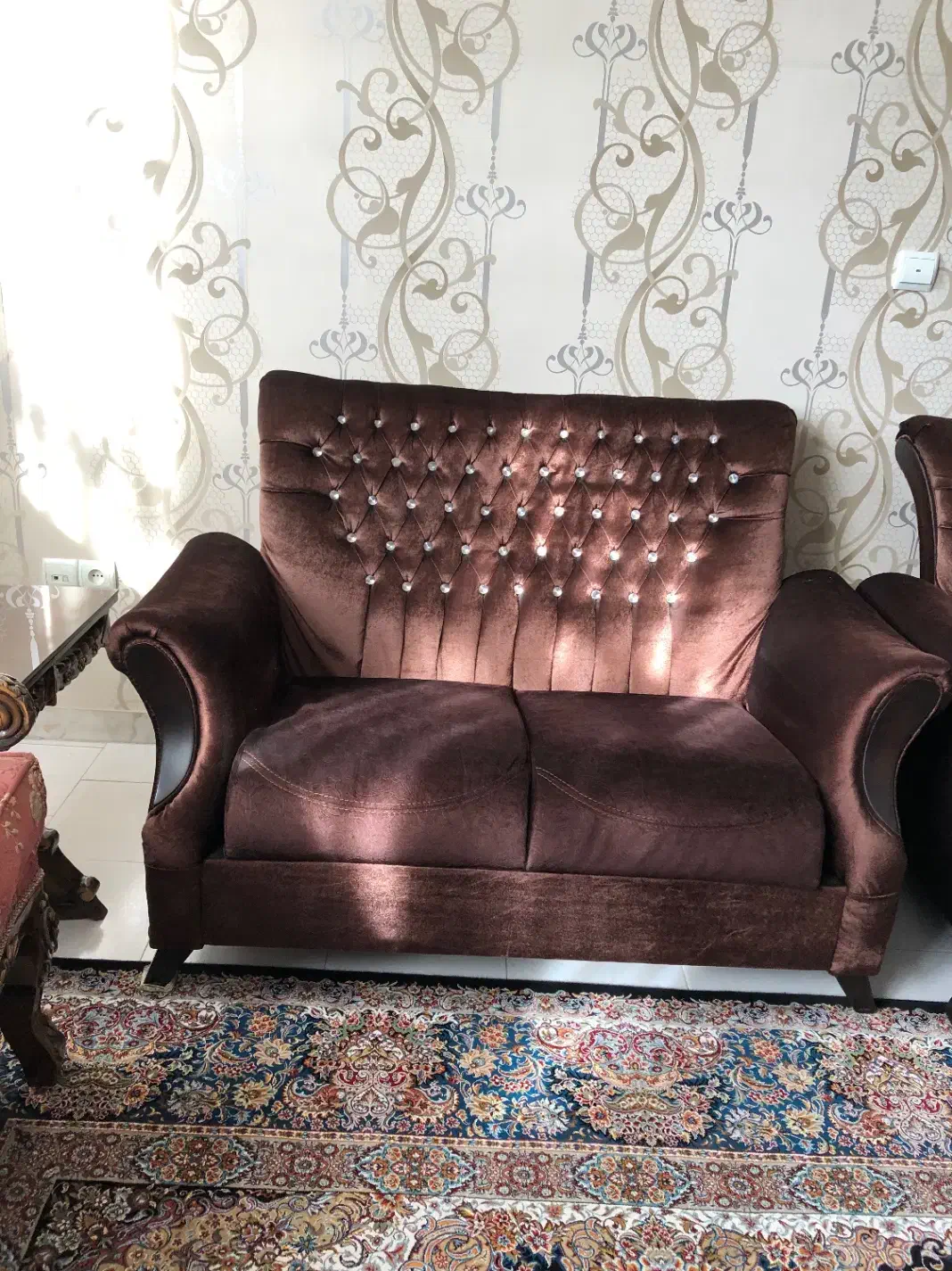 راحتی|مبلمان خانگی و میز عسلی|کرج, باغستان|دیوار