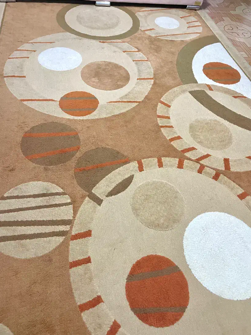 فرش ۶متری|فرش|رشت, استقامت ۱|دیوار