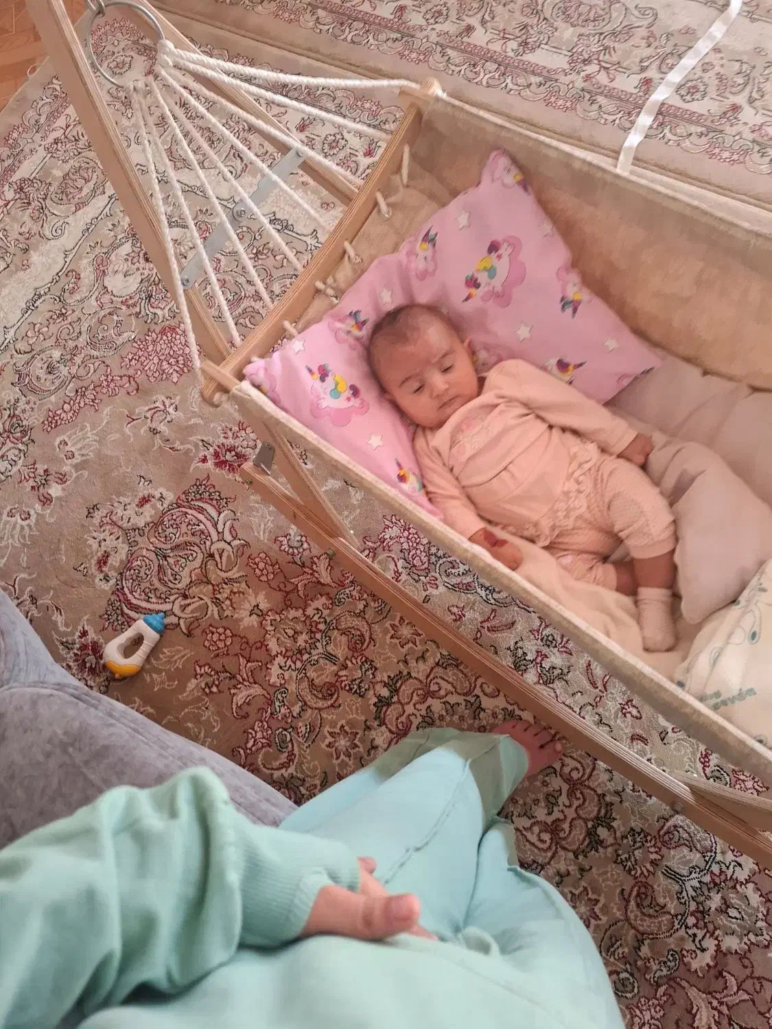 گهواره|تخت و سرویس خواب|رحیم‌آباد, |دیوار