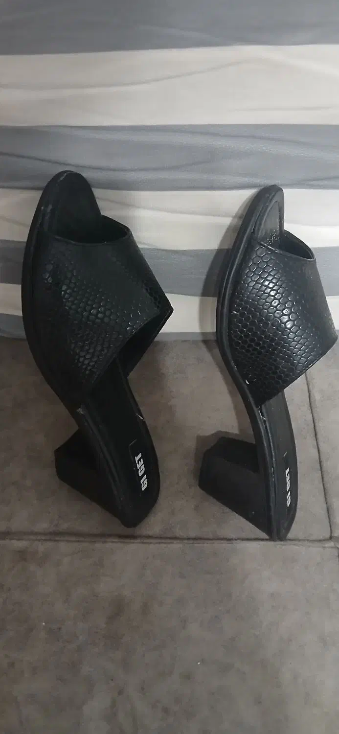 صندل|کیف، کفش، کمربند|بندر انزلی, طالب آباد|دیوار