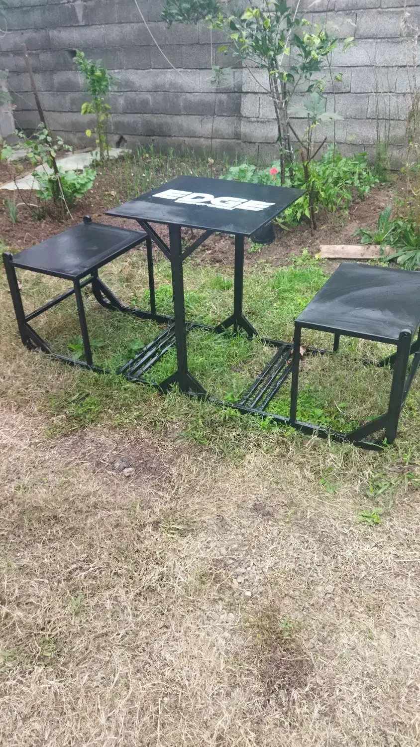 میز وصندلی یک تکه|صندلی و نیمکت|لشت نشا, |دیوار