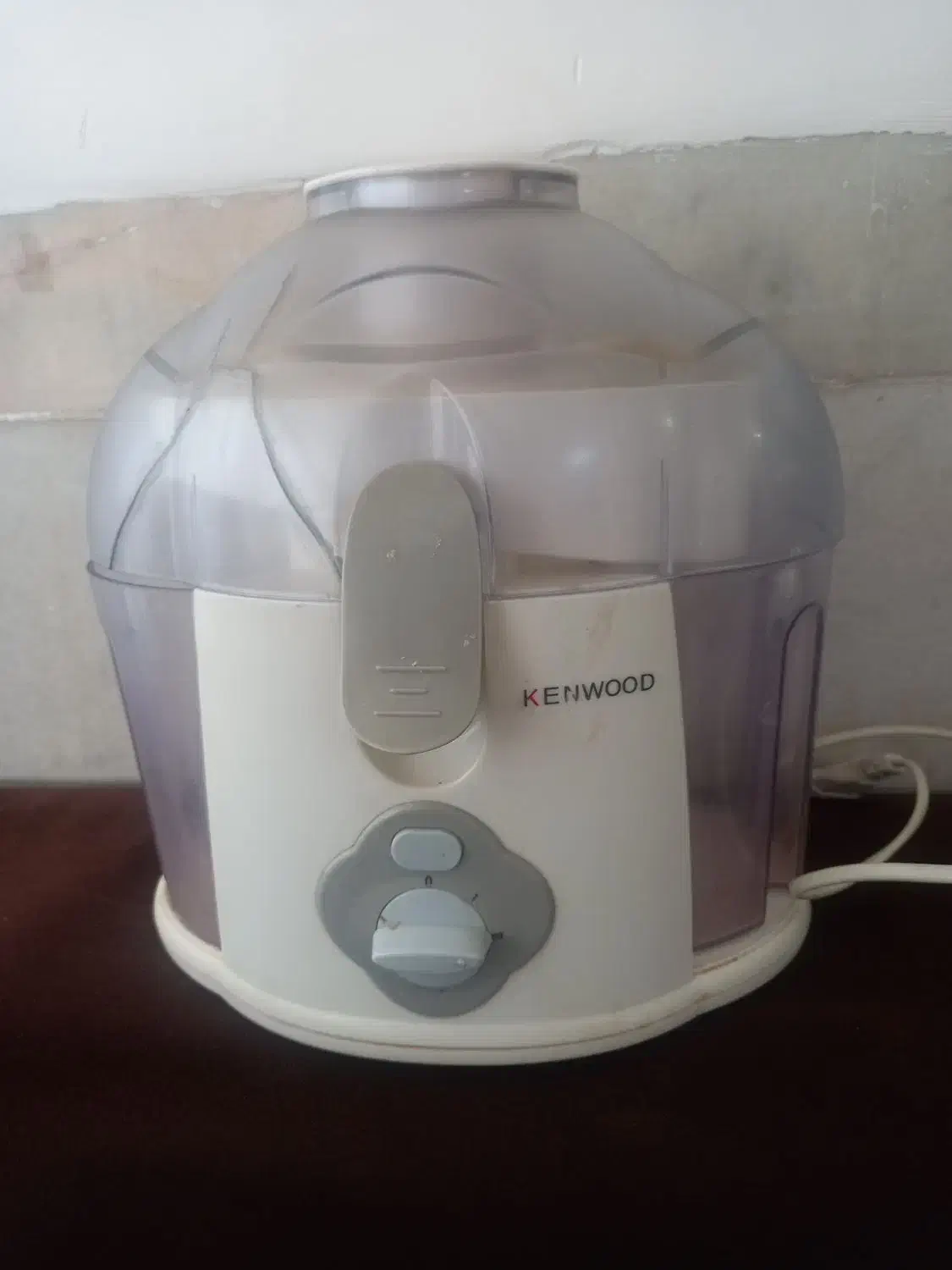 آب میوه گیر  قیمت توافقی|آبمیوه‌گیر و آب‌مرکبات‌گیر|لنجان, |دیوار