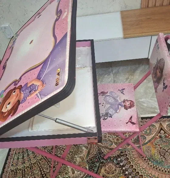 میز تحریر|میز تحریر و کامپیوتر|اسلام‌شهر, شهرک مفیدی|دیوار