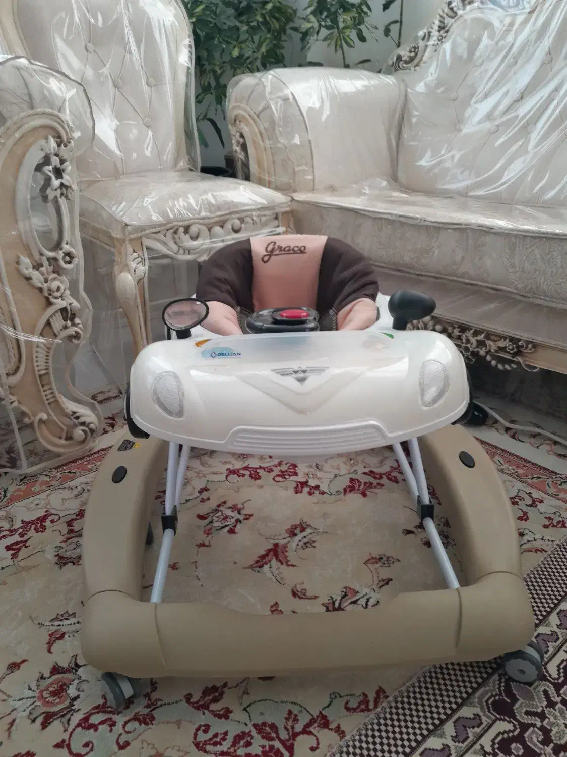 روروئک گهواره شو|اسباب و اثاث بچه|دماوند, مسکن مهر گیلاوند|دیوار