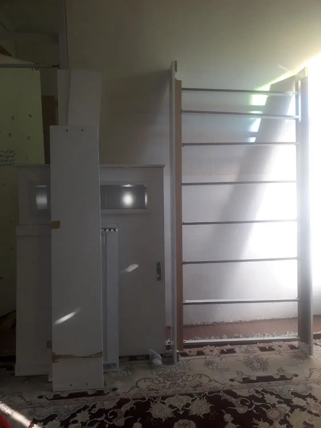 تخت خواب|تخت و سرویس خواب|شیراز, تندگویان|دیوار