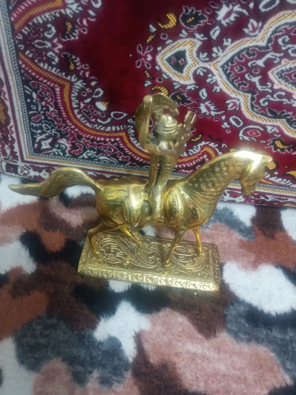 اسب برنز درتبریزمیباشد|صنایع دستی و سایر لوازم تزئینی|صوفیان, |دیوار