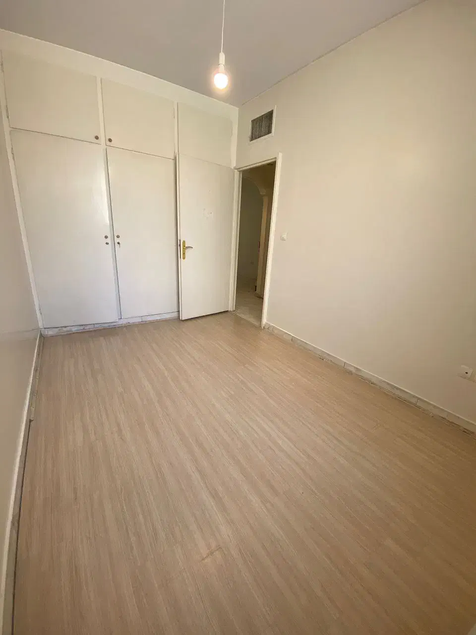 ۹۵ متر ۲خ با پارکینگ غربیهای فلکه دوم|اجارهٔ آپارتمان|تهران, تهرانپارس غربی|دیوار