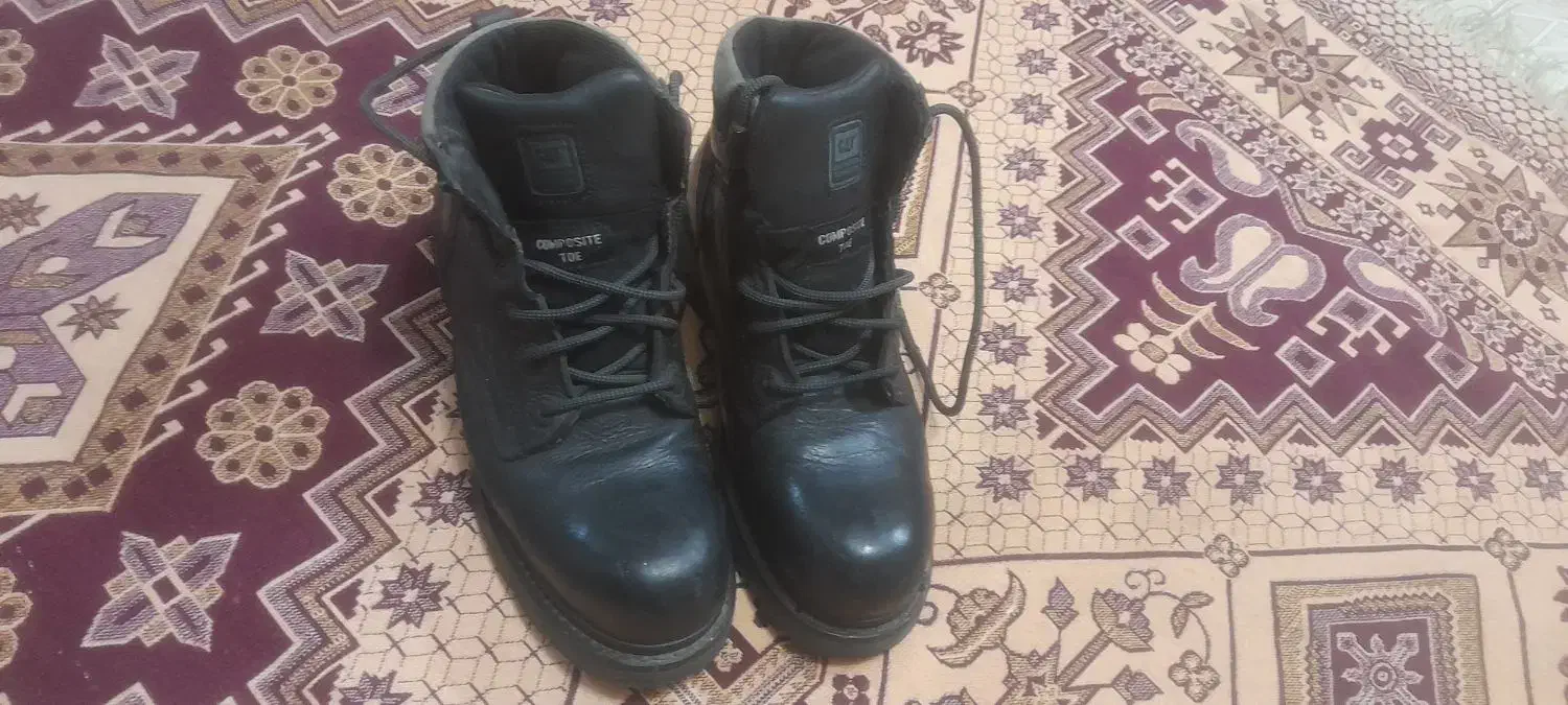 با سلام یه جفت پوت مدل کت بسیار خوش،پا|کیف، کفش، کمربند|اسلام‌شهر, شهرک سالور|دیوار