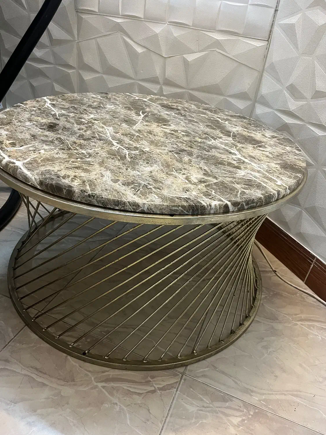 جلومبلی|مبلمان خانگی و میز عسلی|ملارد, |دیوار