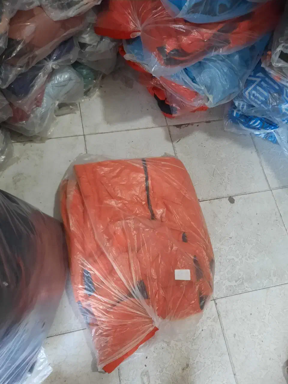 پافر به قیمت عمده|لباس|رودبار (کرمان), |دیوار