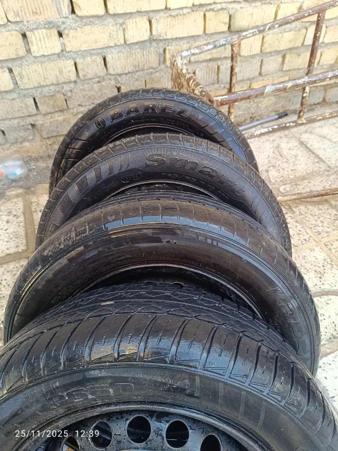 چهارحلقه رینگ ولاستیک پراید|قطعات یدکی و لوازم جانبی|مرودشت, کناره|دیوار