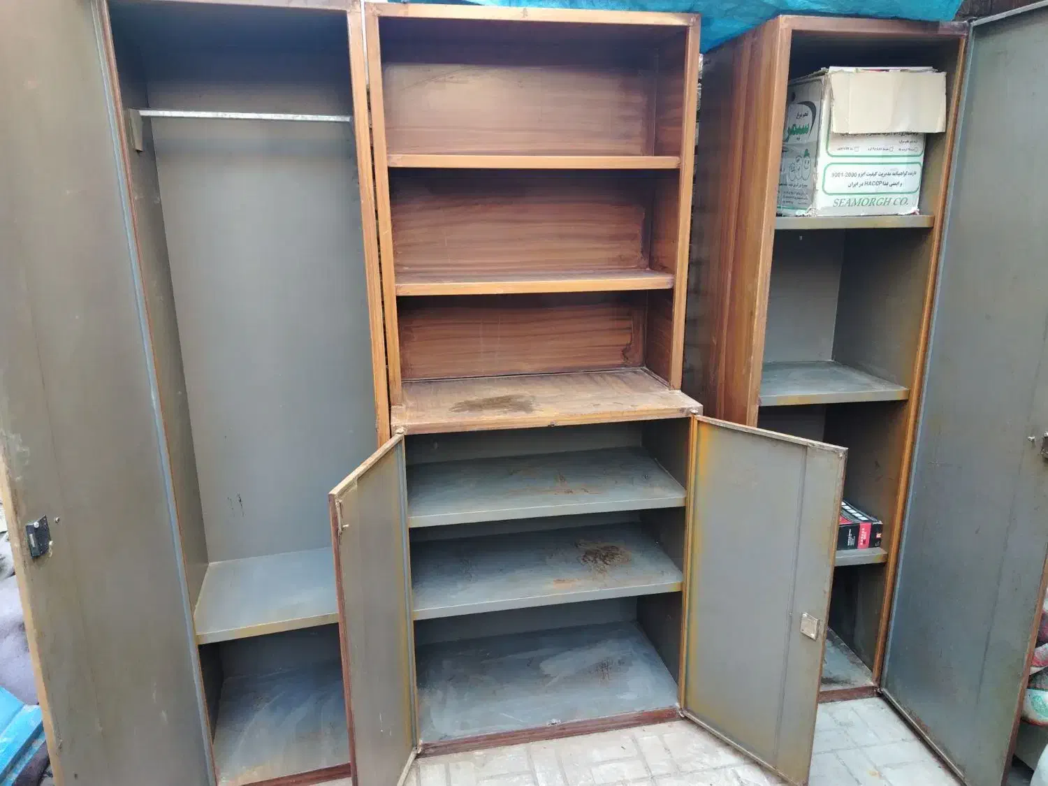 کمد فلزی|جاکفشی، کمد، دراور|کرمان, |دیوار