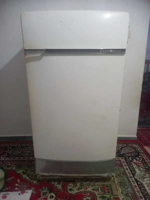 یخچال در حد نو|یخچال و فریزر|باغ ملک, |دیوار