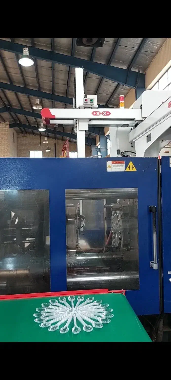 نیروی اقا جهت کار در بسته بندی|استخدام صنعتی، فنی، مهندسی|رباط‌کریم, شهرک صنعتی پرند|دیوار