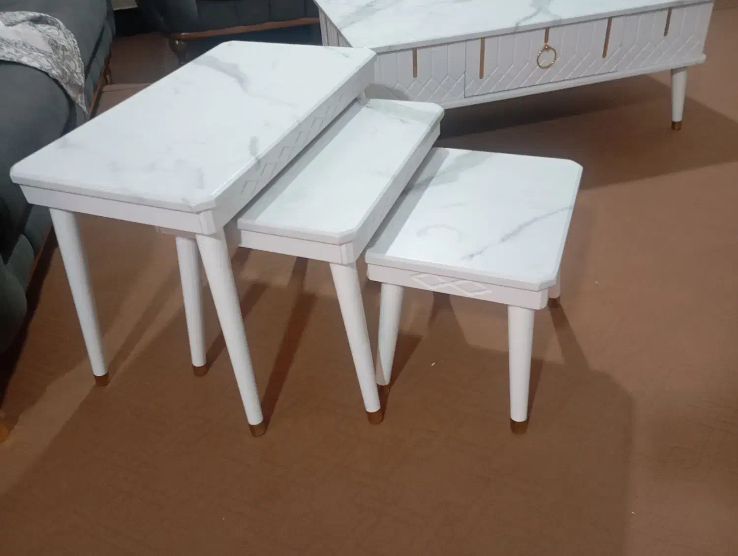 جلومبلی و عسلی درحدنو  ۵ میلیون|مبلمان خانگی و میز عسلی|یاسوج, |دیوار