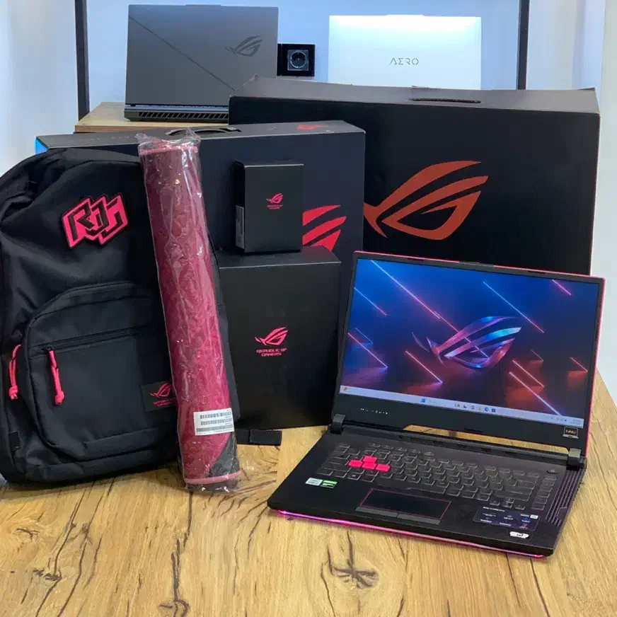 لپ‌تاپ Asus ROG G512LU / نسخه خاص cyberpink گیمینگ|رایانه همراه|مشهد, ارشاد|دیوار