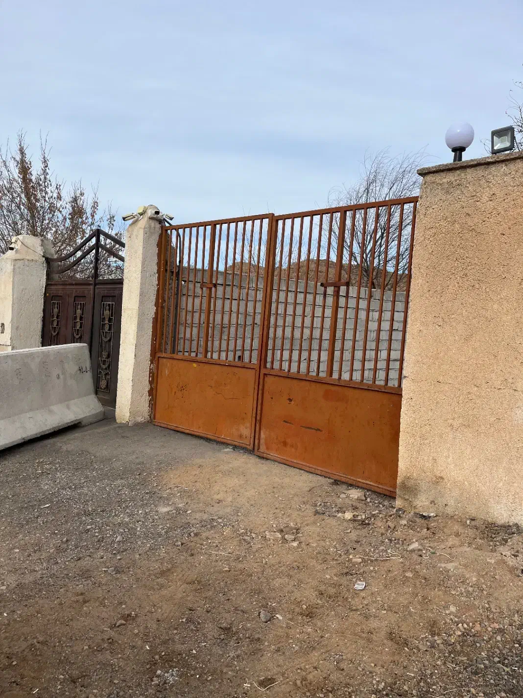 سالن کارگاهی صنعتی در ارپادرسی برجاده|اجارهٔ دفتر صنعتی، کشاورزی، تجاری|تبریز, |دیوار