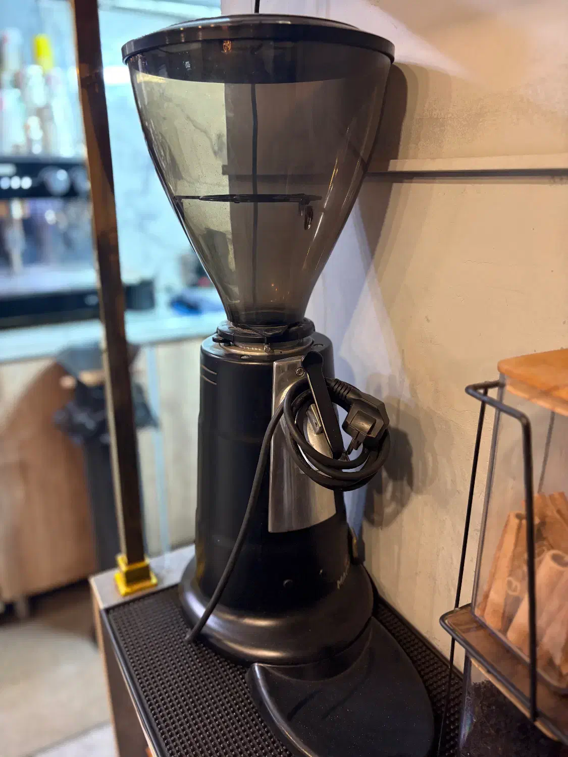 آسیاب|کافی‌شاپ و رستوران|کازرون, |دیوار