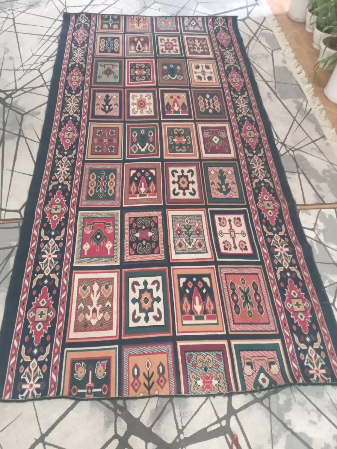 گلیم ماشینی|گلیم، جاجیم، گبه|گلبهار, شهر جدید گلبهار|دیوار