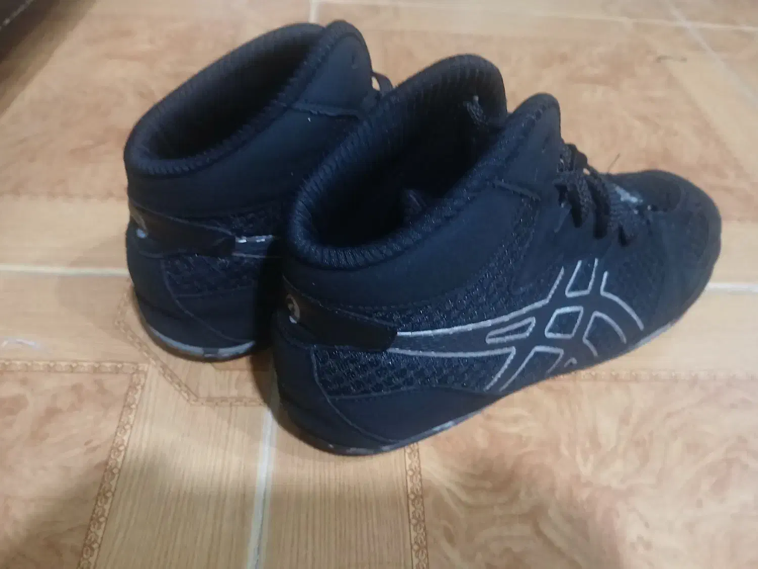 کفش کشتی|تجهیزات ورزشی|رشت, فخب|دیوار