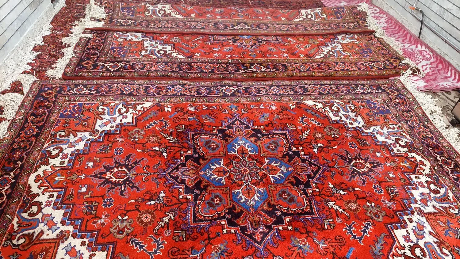 فرش دست باف|فرش|اهر, |دیوار