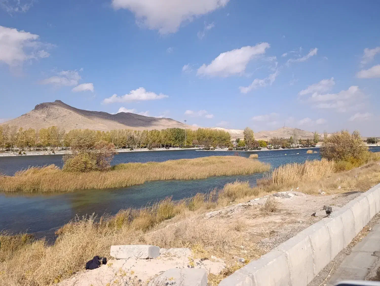 فروش باغ نزدیک سراب|فروش دفتر صنعتی، کشاورزی، تجاری|قروه, |دیوار