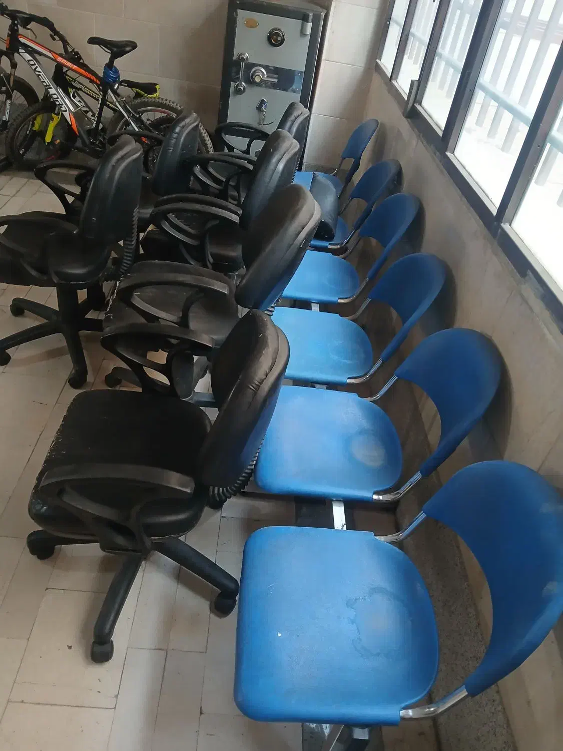 صندلی چرخدار اداری|مبلمان اداری|تهران, گلستان (شهرک راه آهن)|دیوار