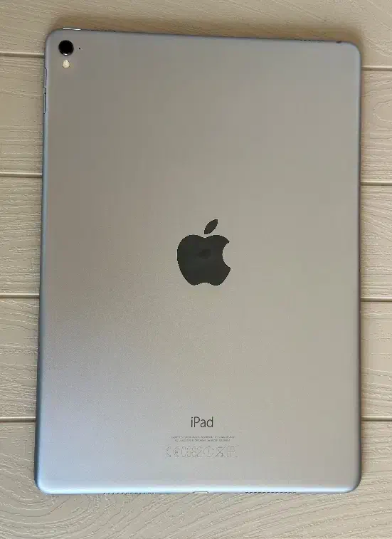ipad pro 256|تبلت|رشت, نامجو|دیوار