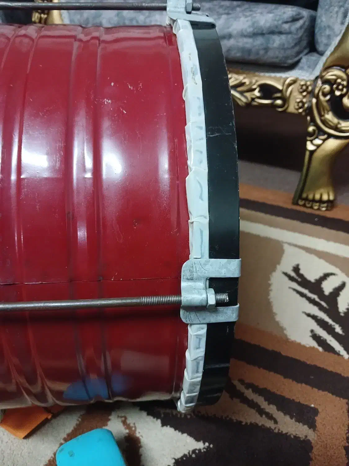 طبل امپکس|درام و پرکاشن|رشت, شهرک قدس|دیوار