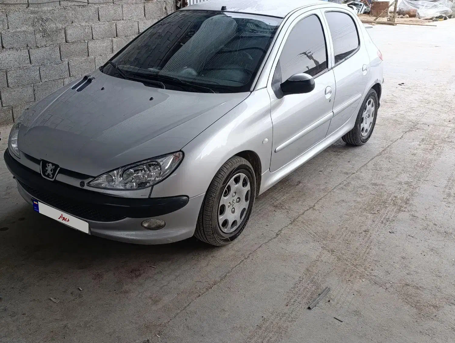 206|خودرو سواری و وانت|شهرکرد, |دیوار