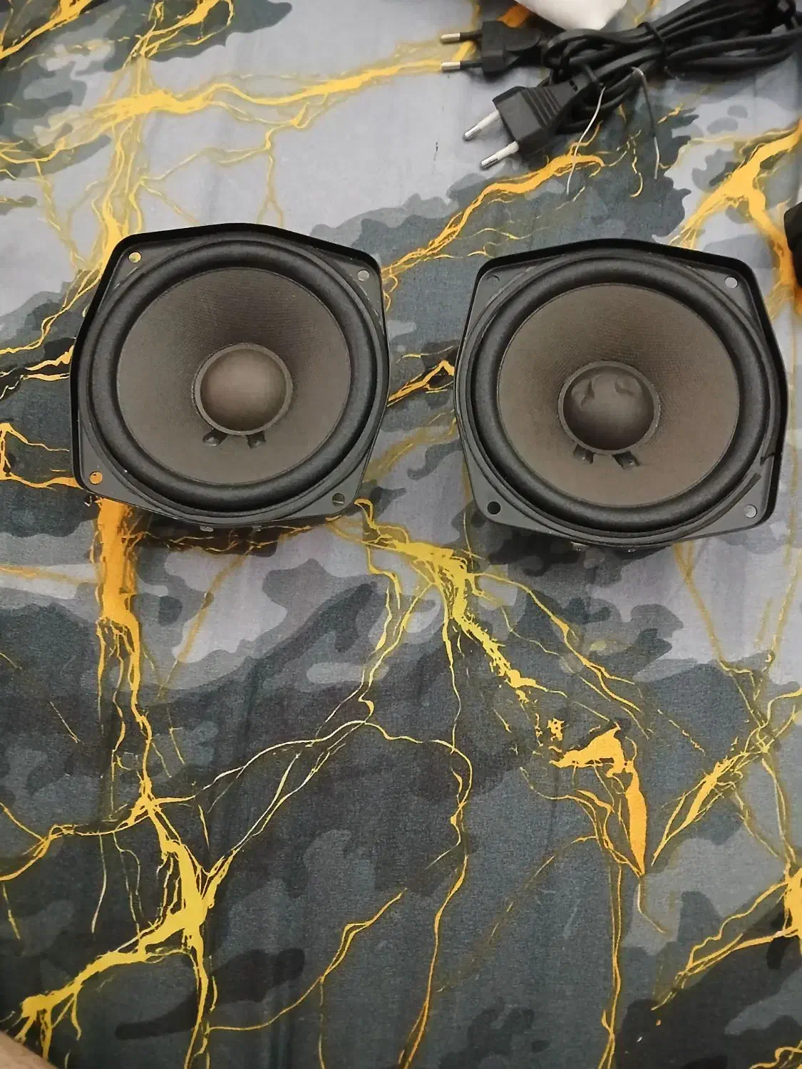 باند|سیستم صوتی خانگی|رشت, سیا اسطلخ|دیوار