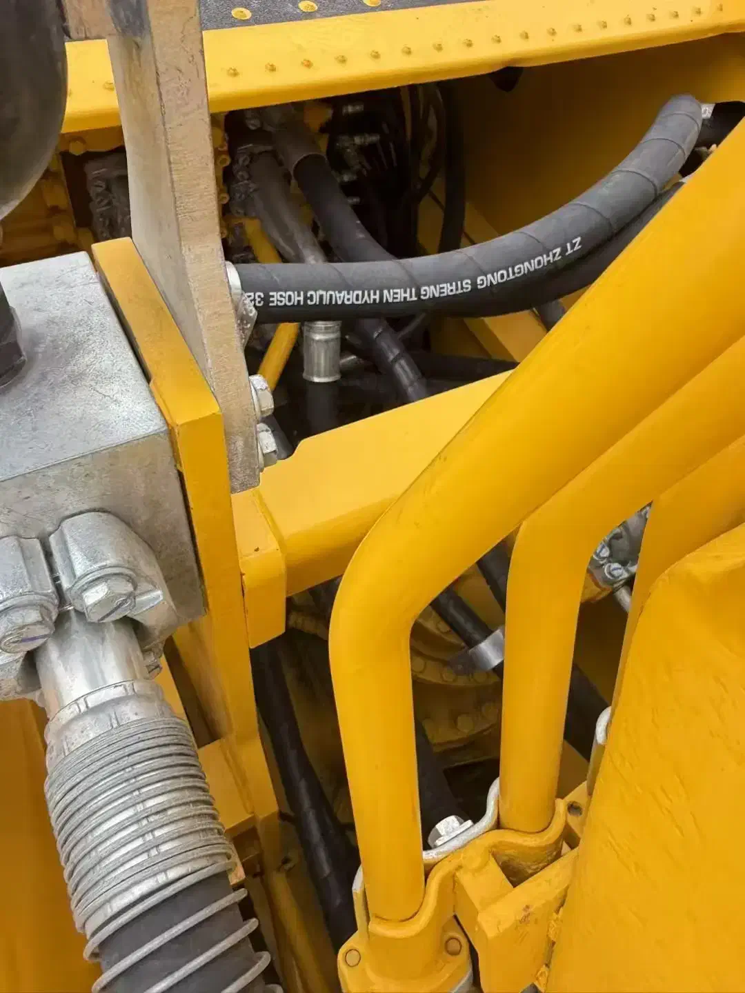 بیل مکانیکی|ماشینآلات صنعتی|شیراز, صنایع الکترونیک|دیوار