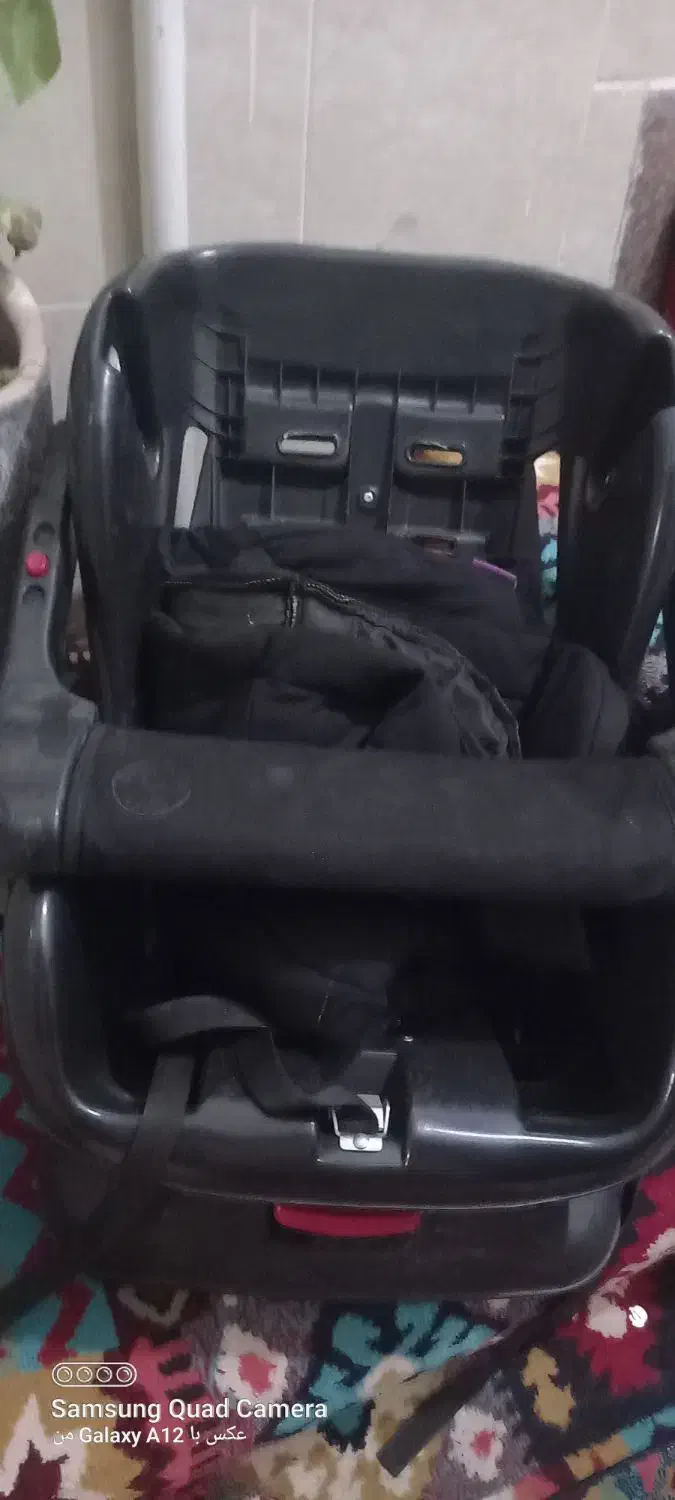 صندلی بچه ماشین|تخت و صندلی بچه|قم, آذر (نکویی)|دیوار