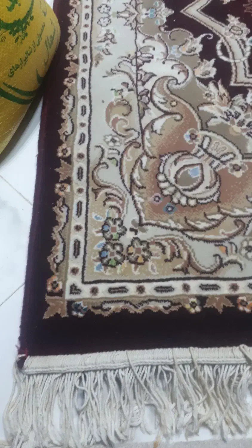 فرش کناره خوشرنگ وسالم وتمیز|فرش|همدان, |دیوار
