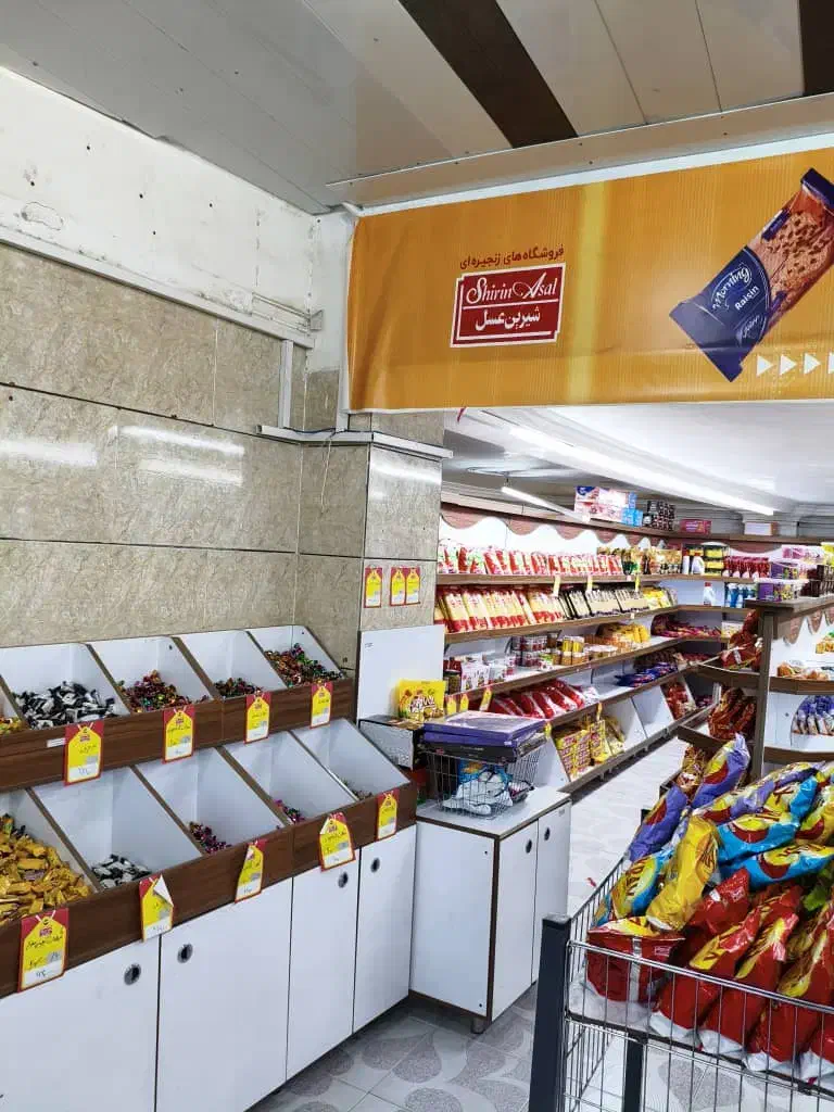 دو باب مغازه میدان سینما اجاره داده میشود|اجارهٔ مغازه و غرفه|کهنوج, |دیوار